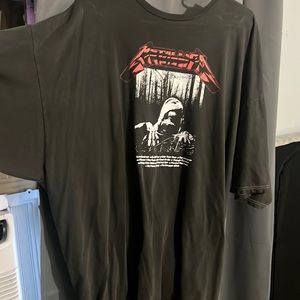 A metallica shirt, never worn before got it in a size  to big for myself.